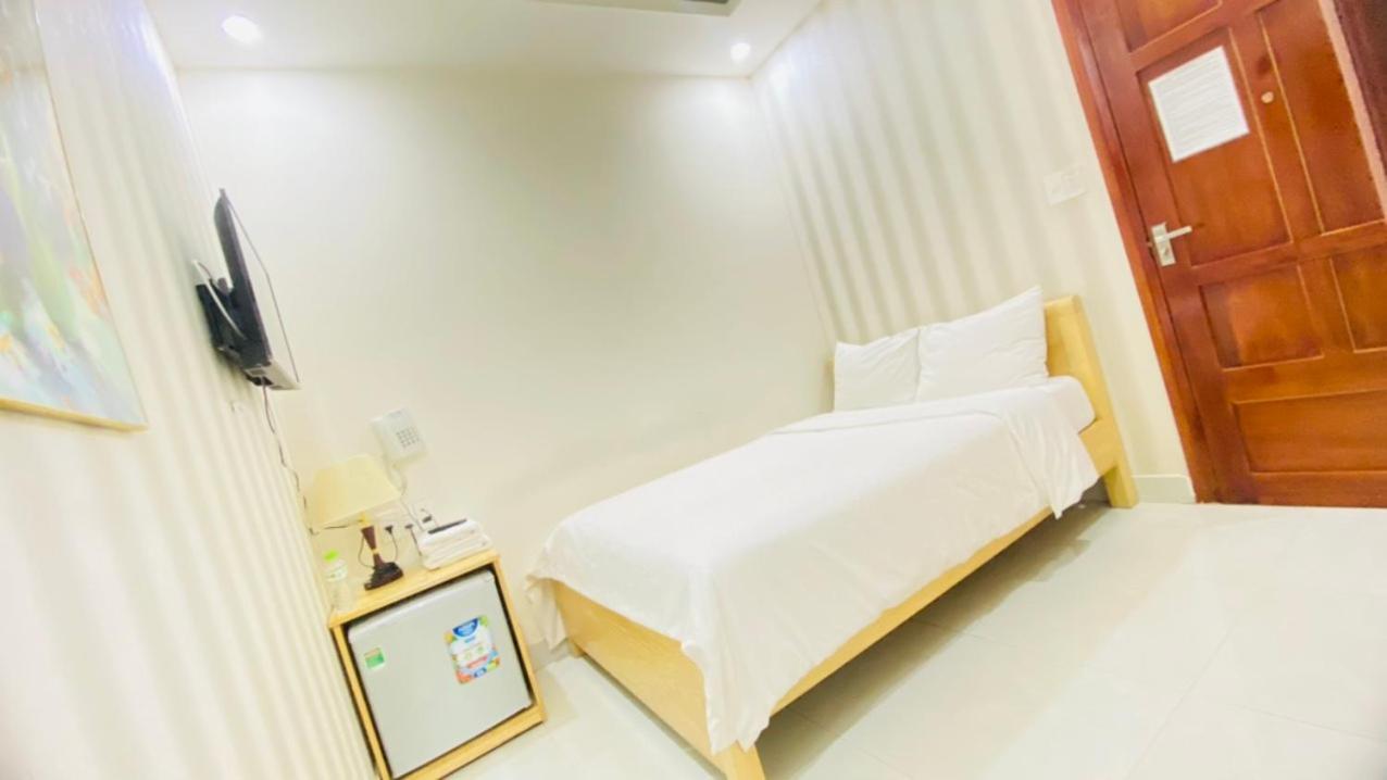 דה לאט Bong Lua Vang Hotel מראה חיצוני תמונה