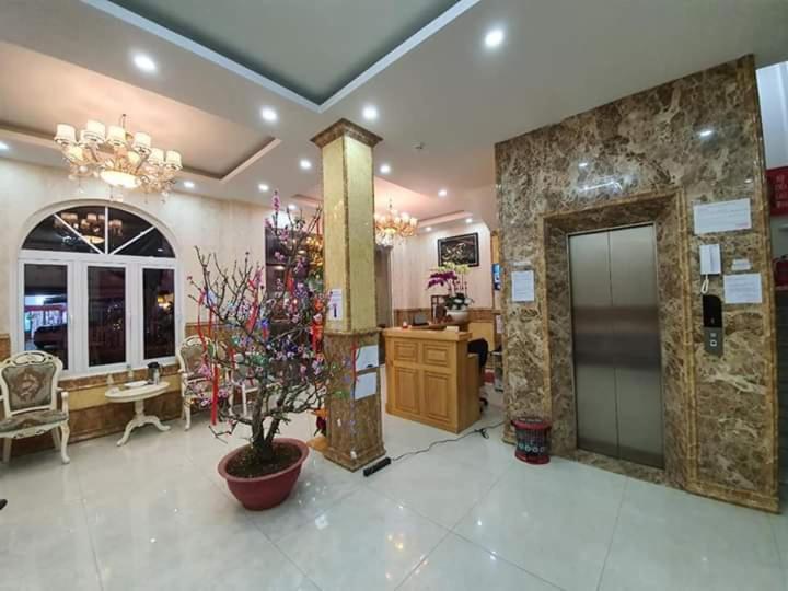 דה לאט Bong Lua Vang Hotel מראה חיצוני תמונה